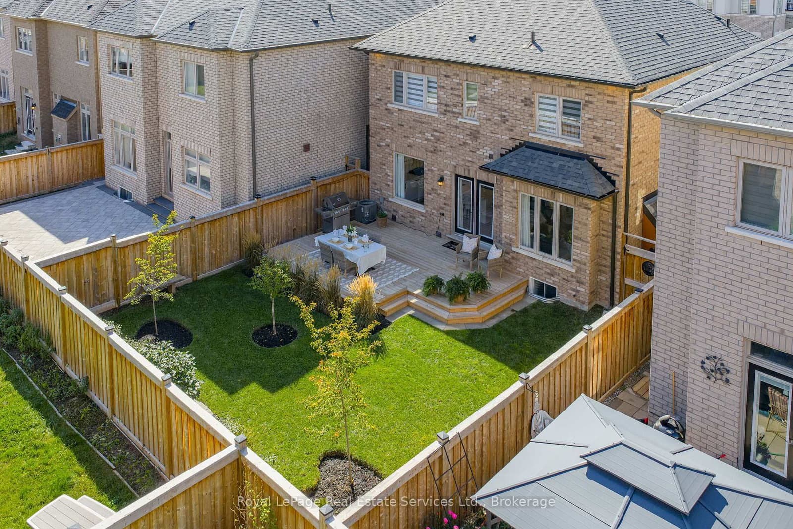 3395 Post Road - Image 5
