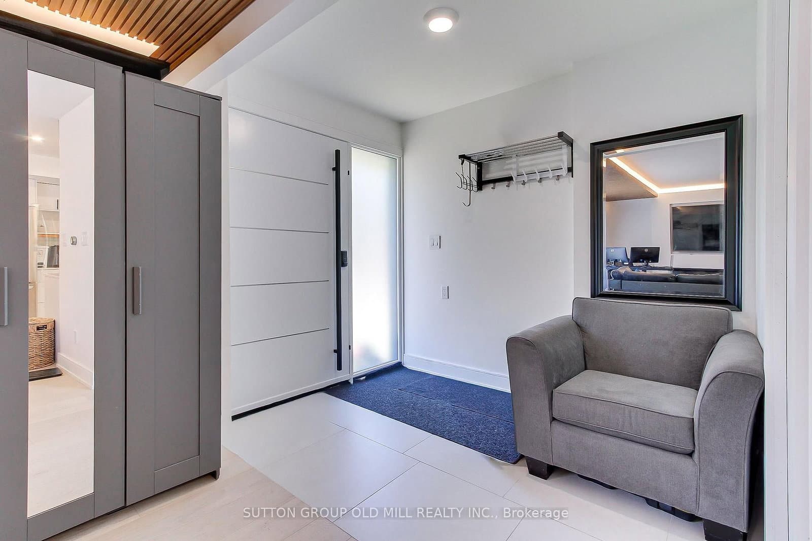 23 Moore Park Crescent - Image 3