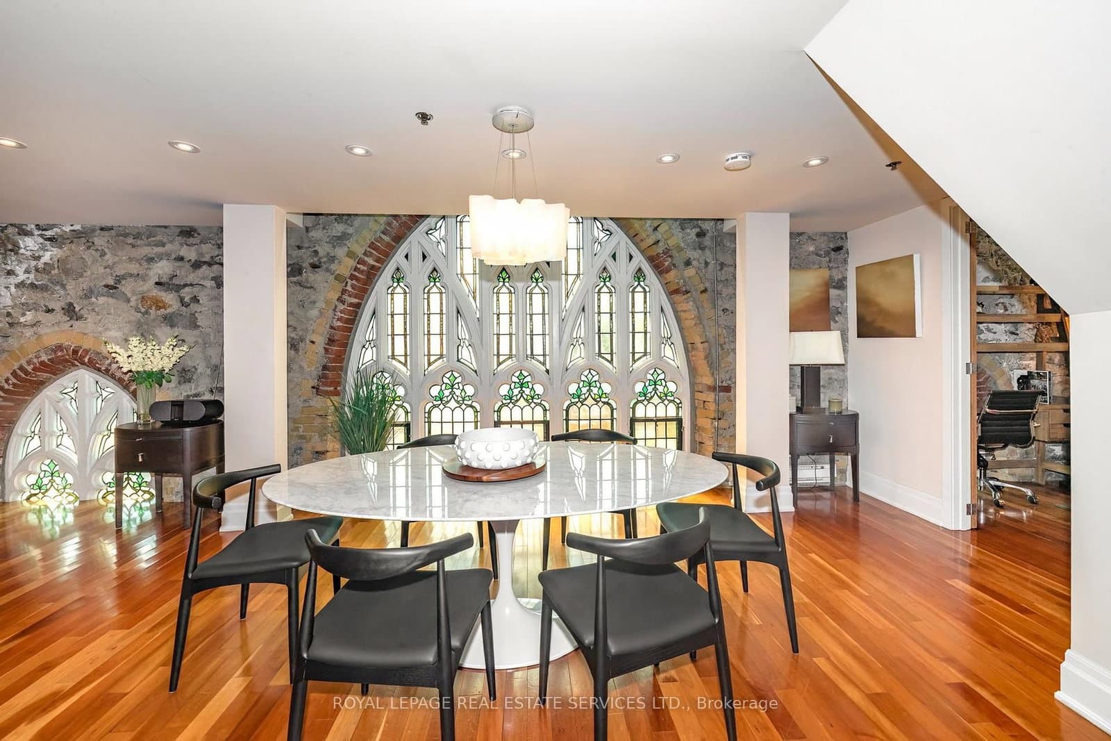 384 Sunnyside Avenue, Unit 308 - Image 6