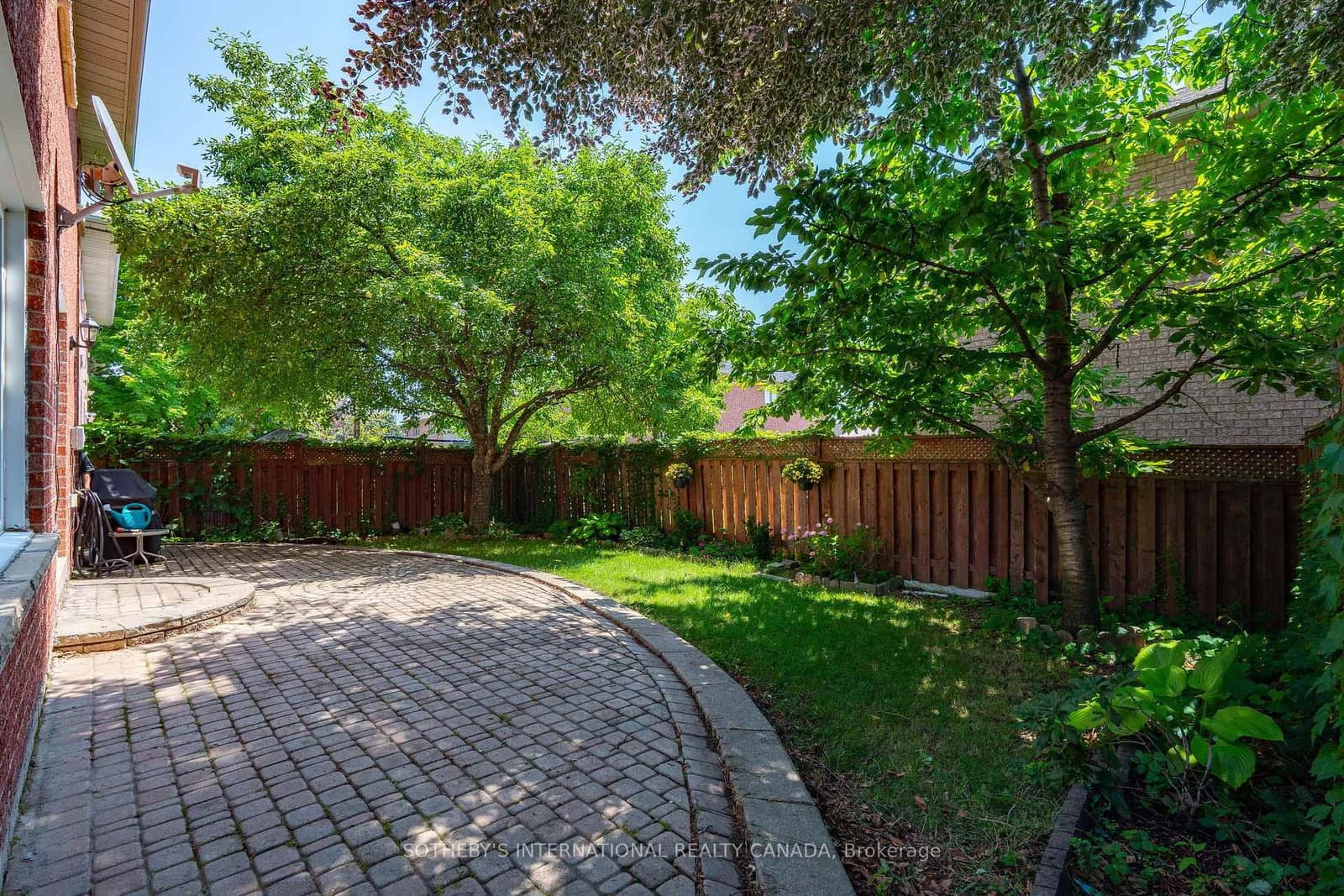 5550 Middleport Crescent N - Image 6