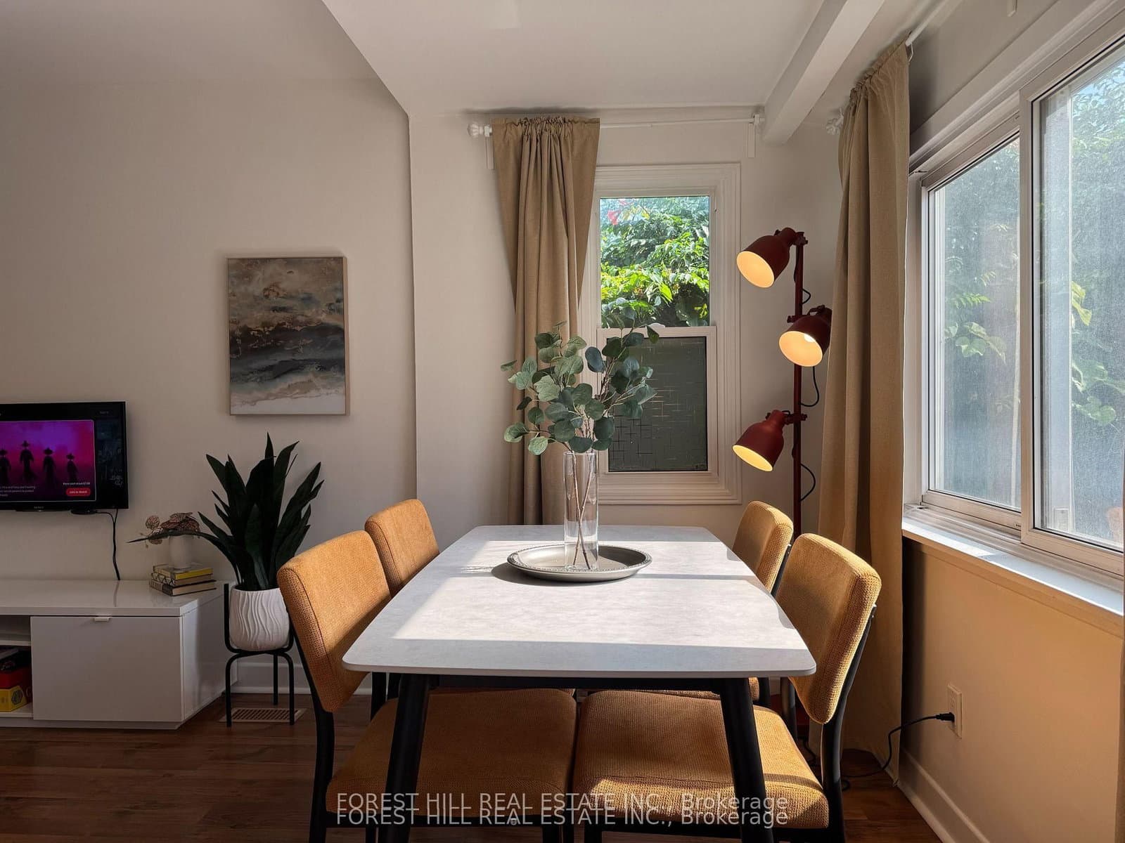 325 Westmoreland Avenue N - Image 3
