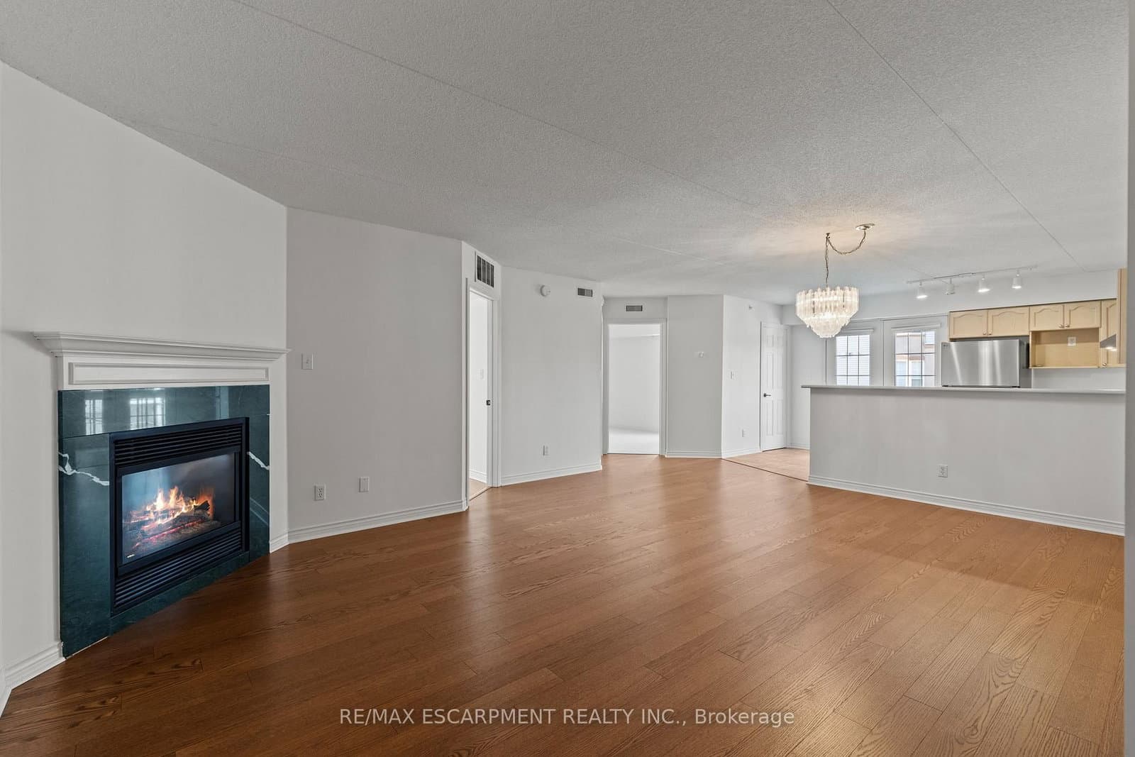 4005 KILMER Drive, Unit 202 - Image 4