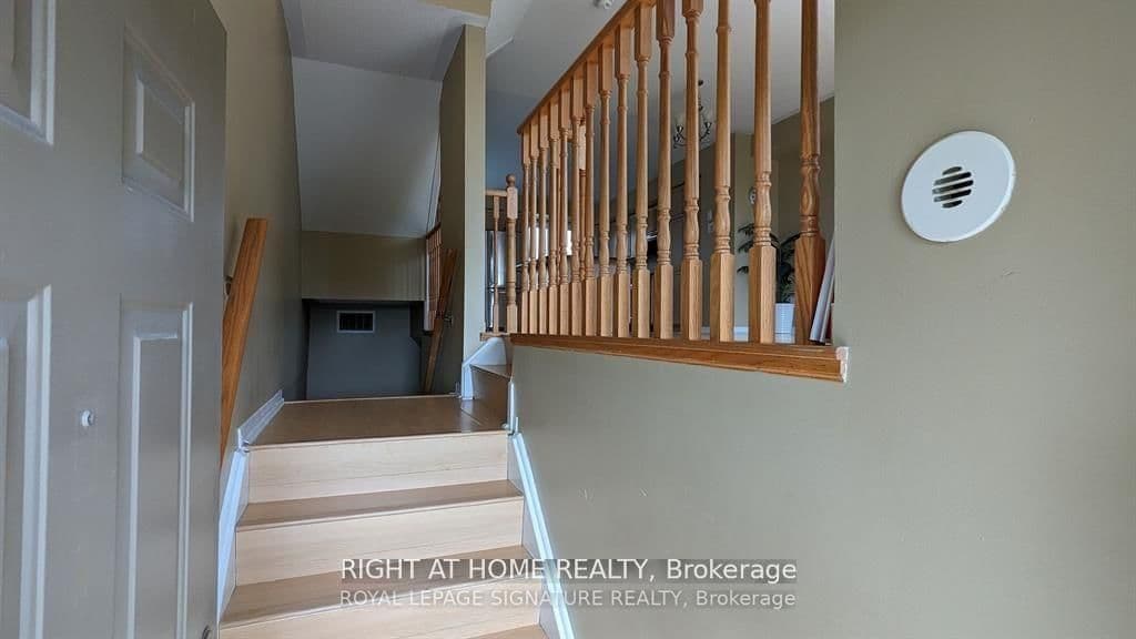 4869 Half Moon Grove, Unit 27 - Image 4