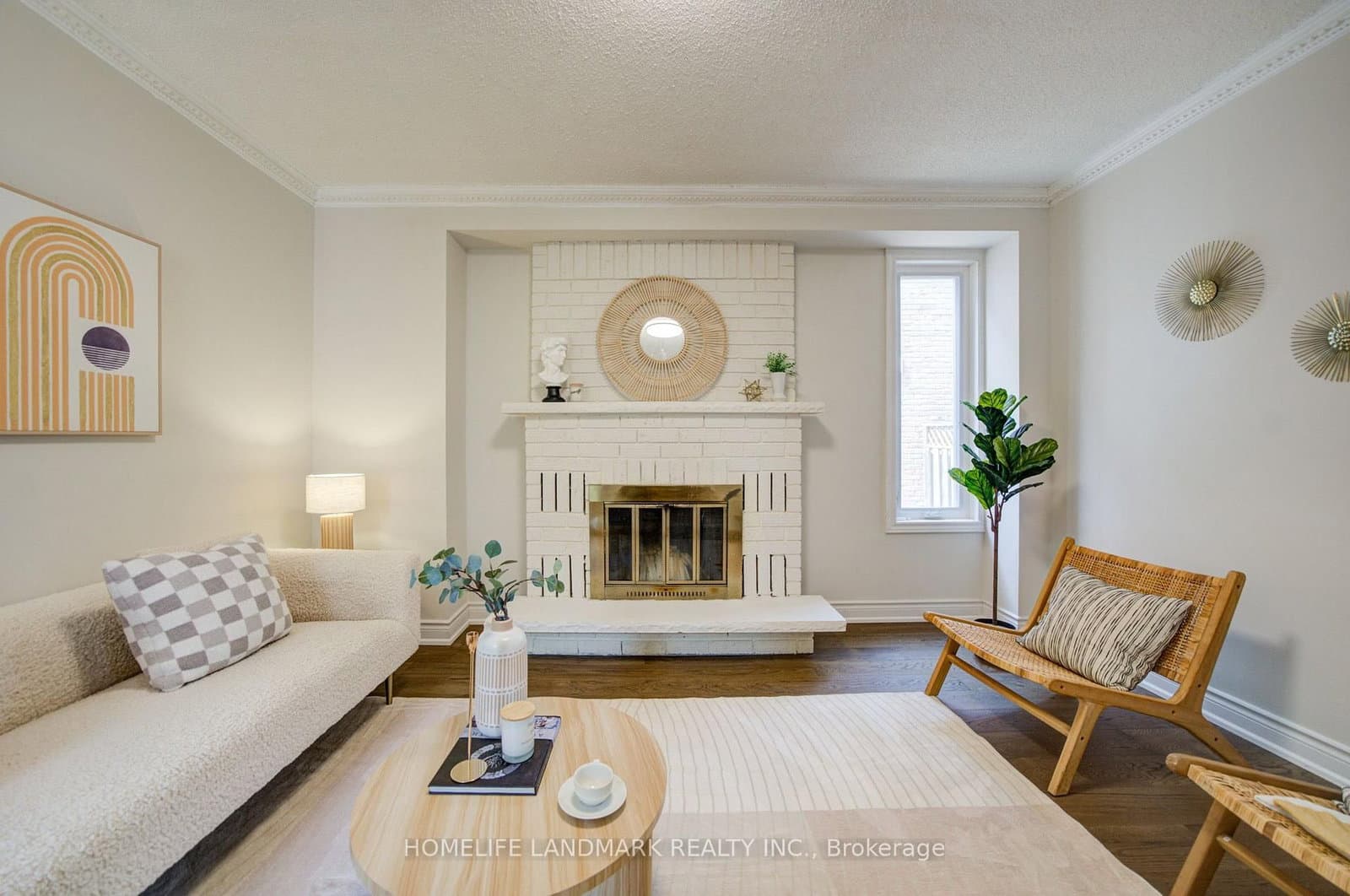 1091 Queens Avenue - Image 6