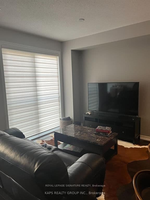 165 Hampshire Way, Unit 64 - Image 6