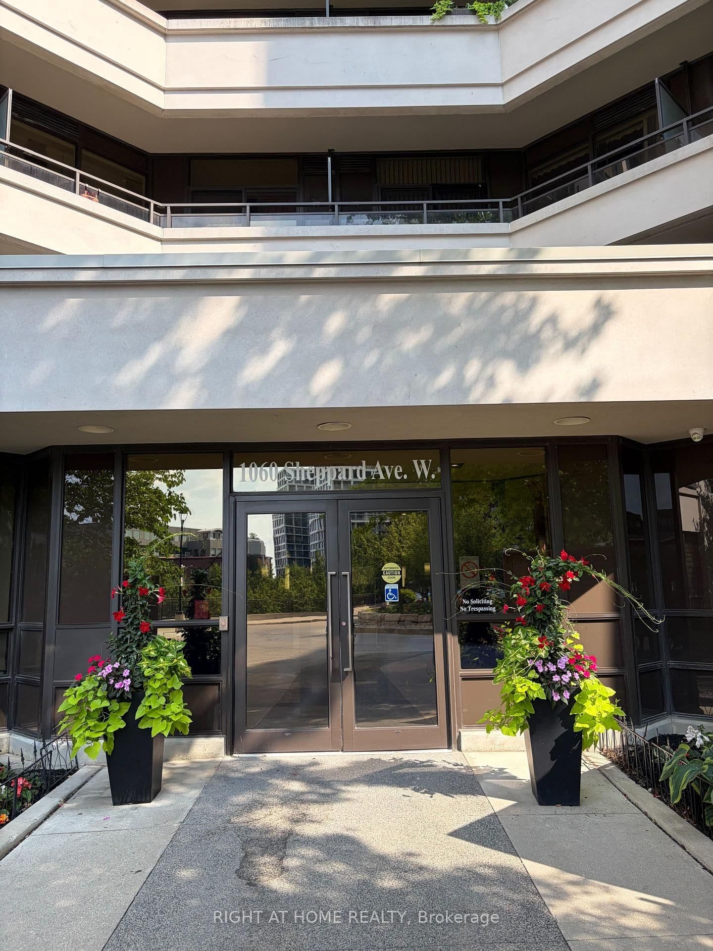 1060 Sheppard Avenue W, Unit 909 - Image 3