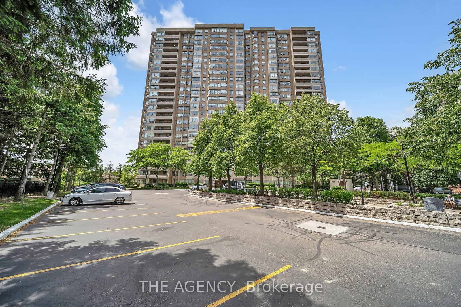 30 Malta Avenue, Unit 505 - Image 2