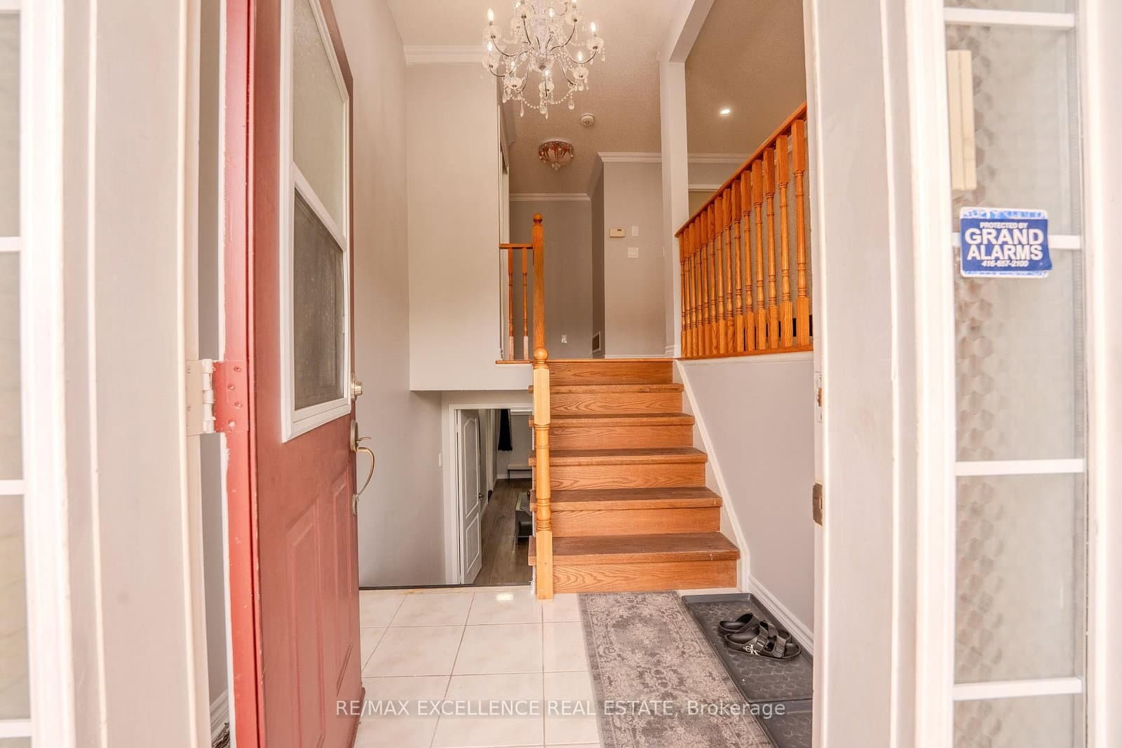 48 Ridgemore Crescent - Image 2