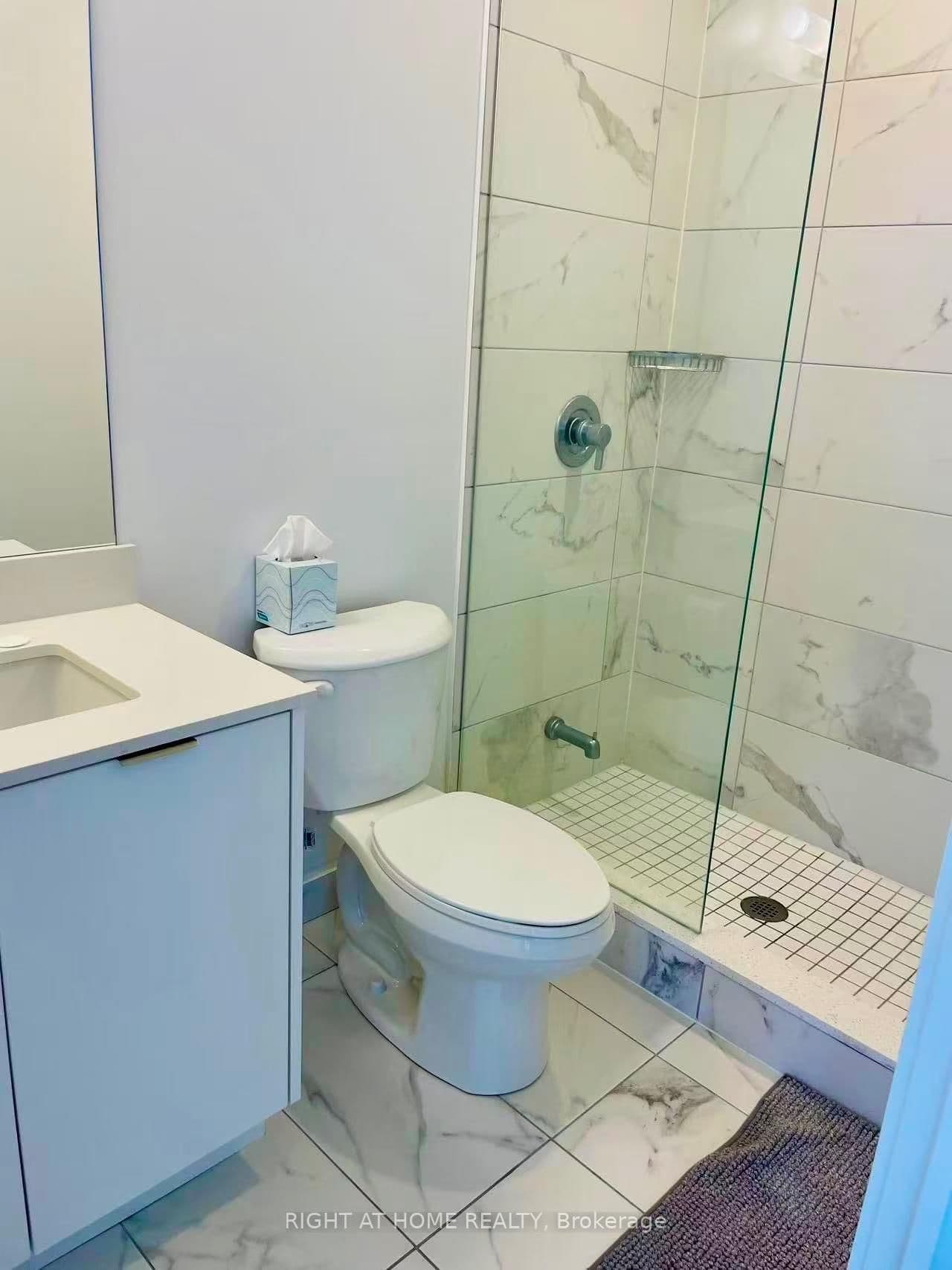 202 Burnhamthorpe Road E, Unit 1607 - Image 6