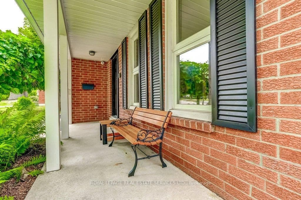 3076 Redstart Drive - Image 3
