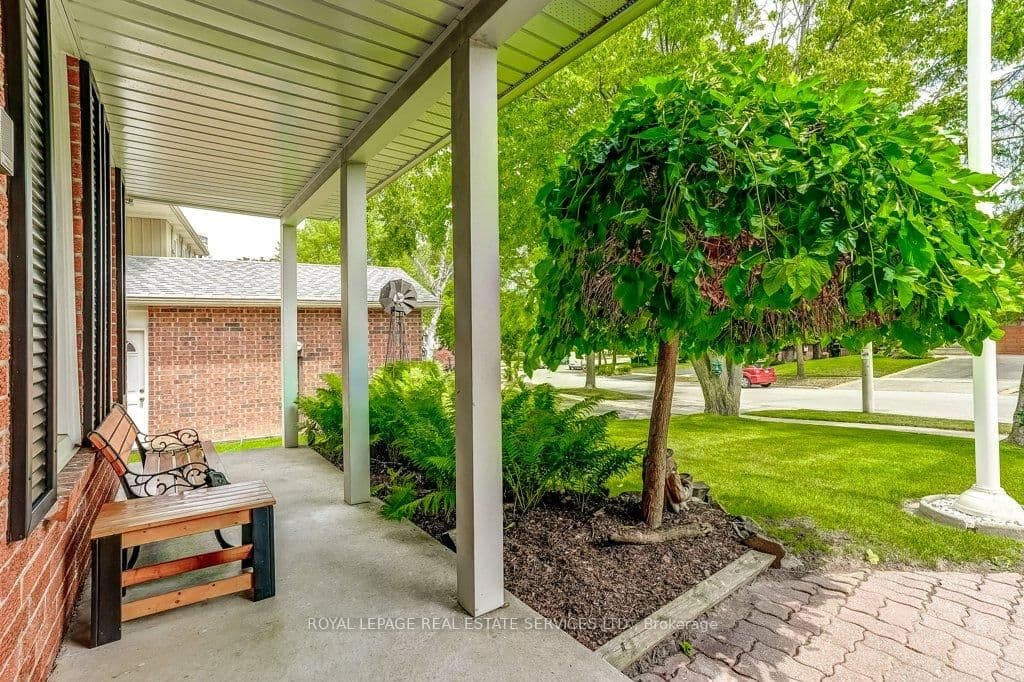 3076 Redstart Drive - Image 6