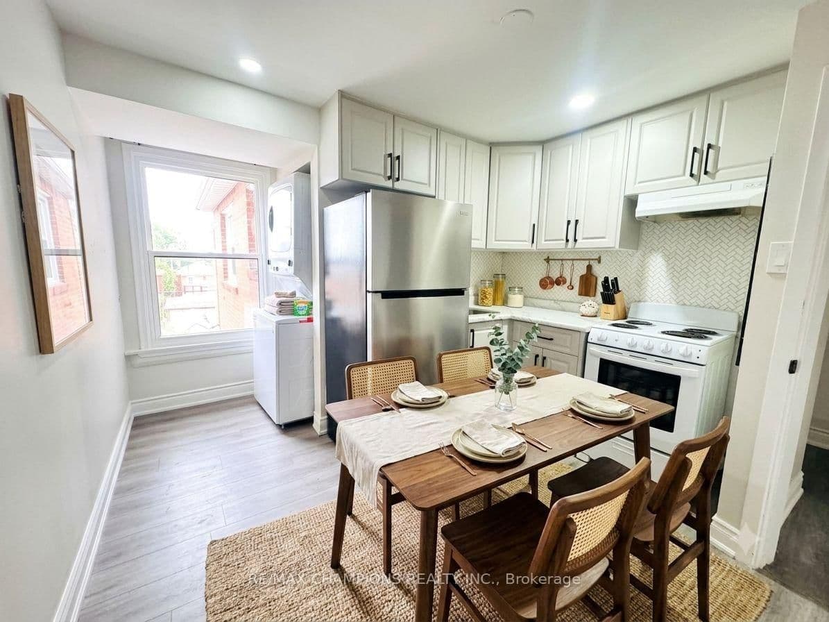 196 Caledonia Road, Unit 2nd Flr - Image 2