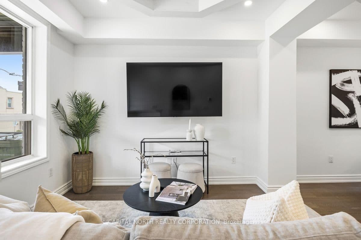 219 McRoberts Avenue - Image 3