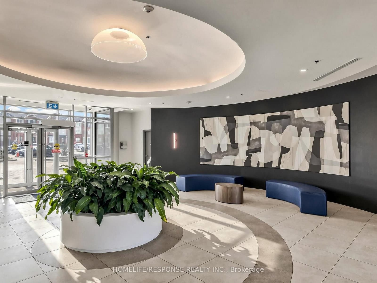 215 QUEEN Street E, Unit 225 - Image 4