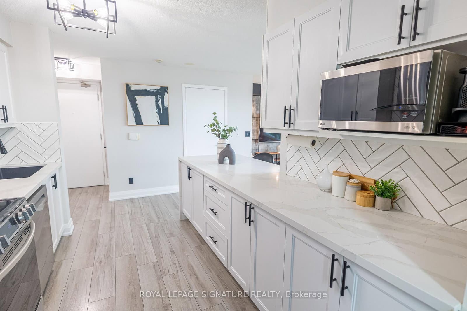 155 Legion Road N, Unit 1905 - Image 5