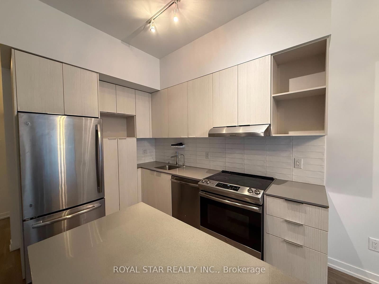 2520 Eglinton Avenue W, Unit 323 - Image 4