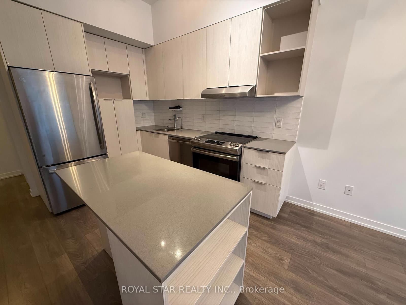 2520 Eglinton Avenue W, Unit 323 - Image 6