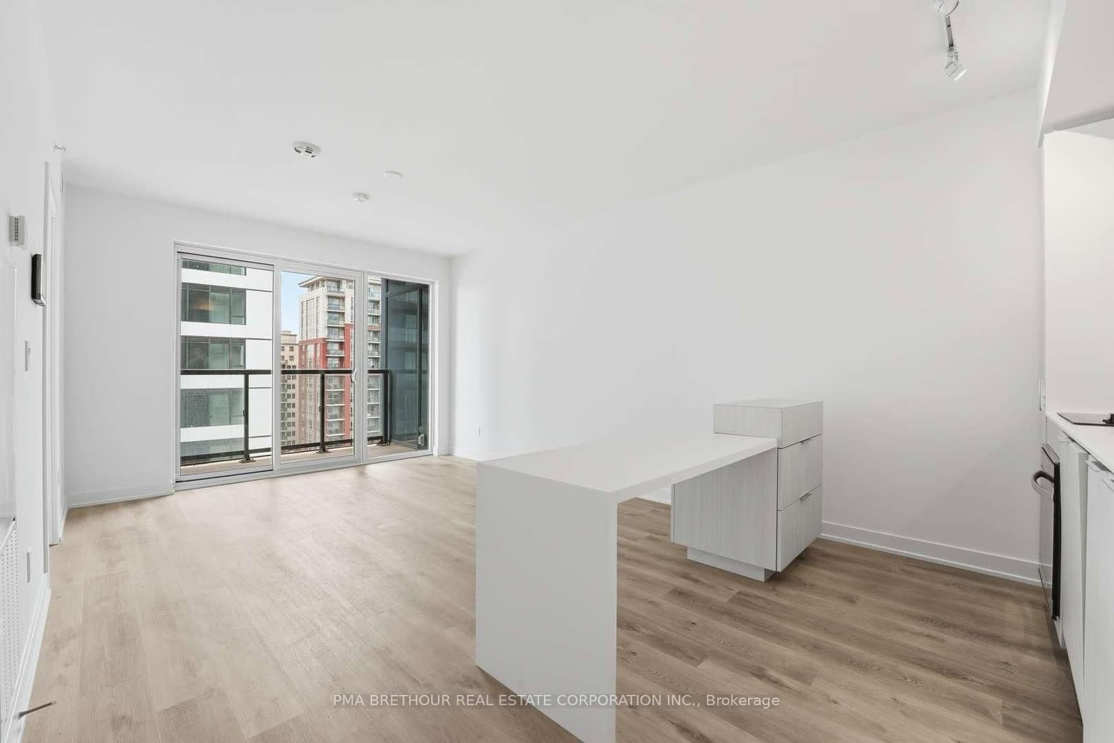 370 Martha Street, Unit 909 - Image 2