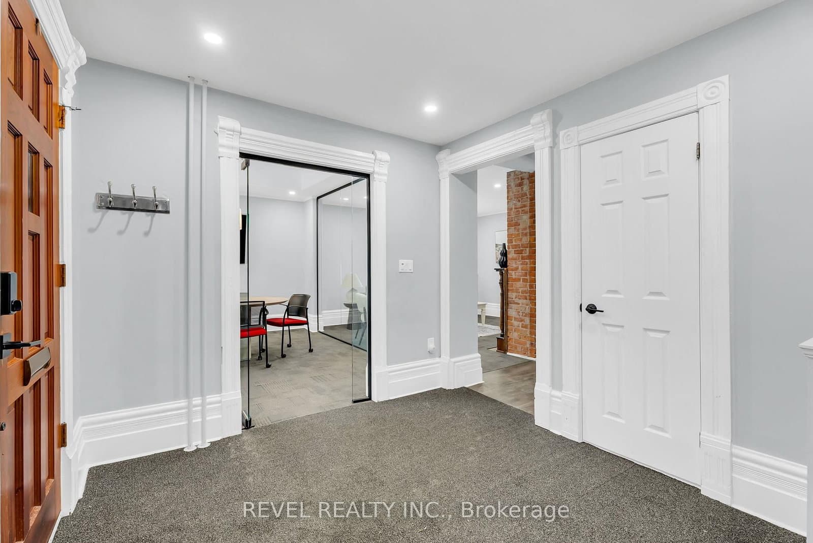 1 Third Avenue - Image 6
