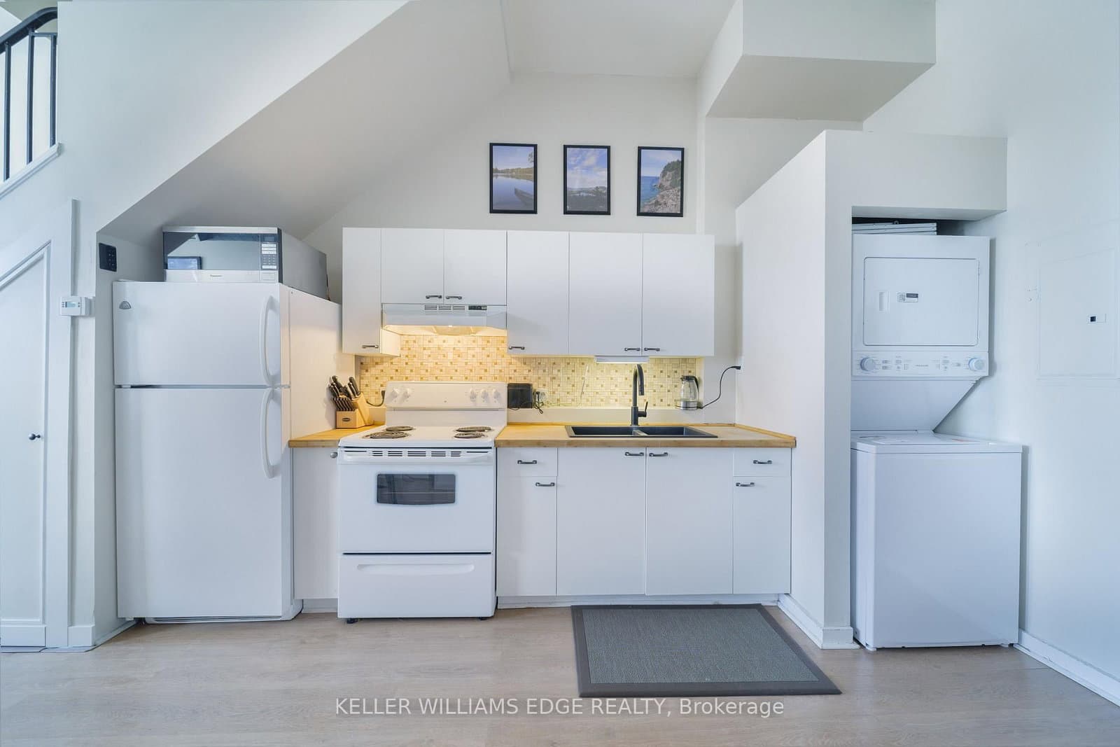 123 Broadway Avenue, Unit E - Image 4
