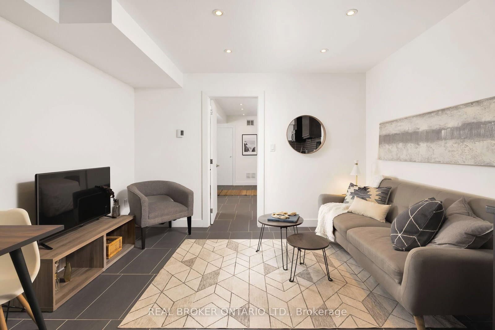 135 Prescott Avenue, Unit Lower - Image 5