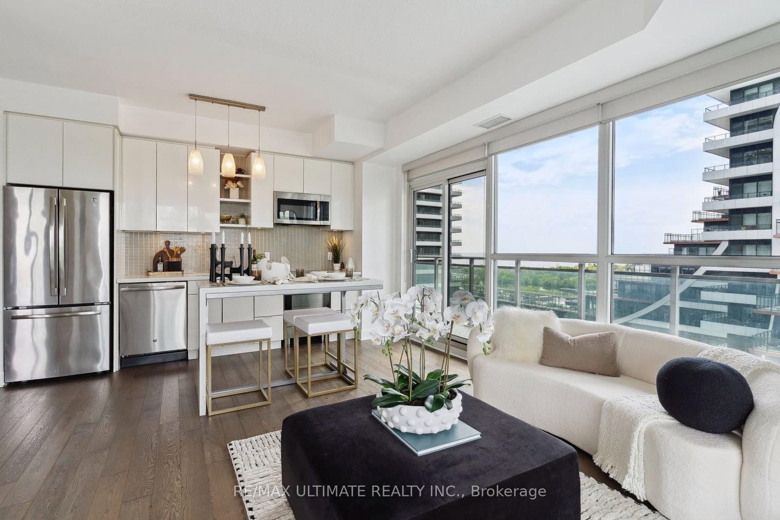 33 Shore Breeze Drive, Unit 1003 - Image 2