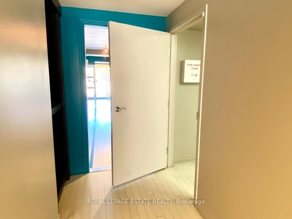 4894-4896 Dundas Street W, Unit 2-3 - Image 4