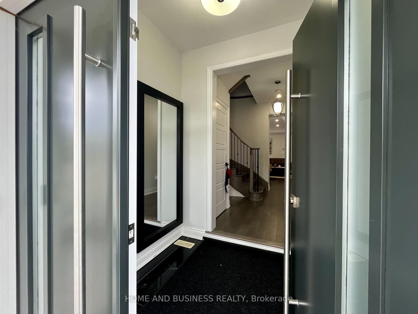 152 MARVIN Avenue - Image 3