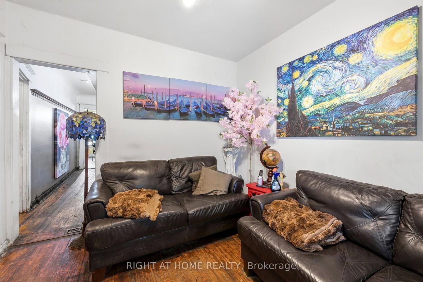290 Mcroberts Avenue - Image 6