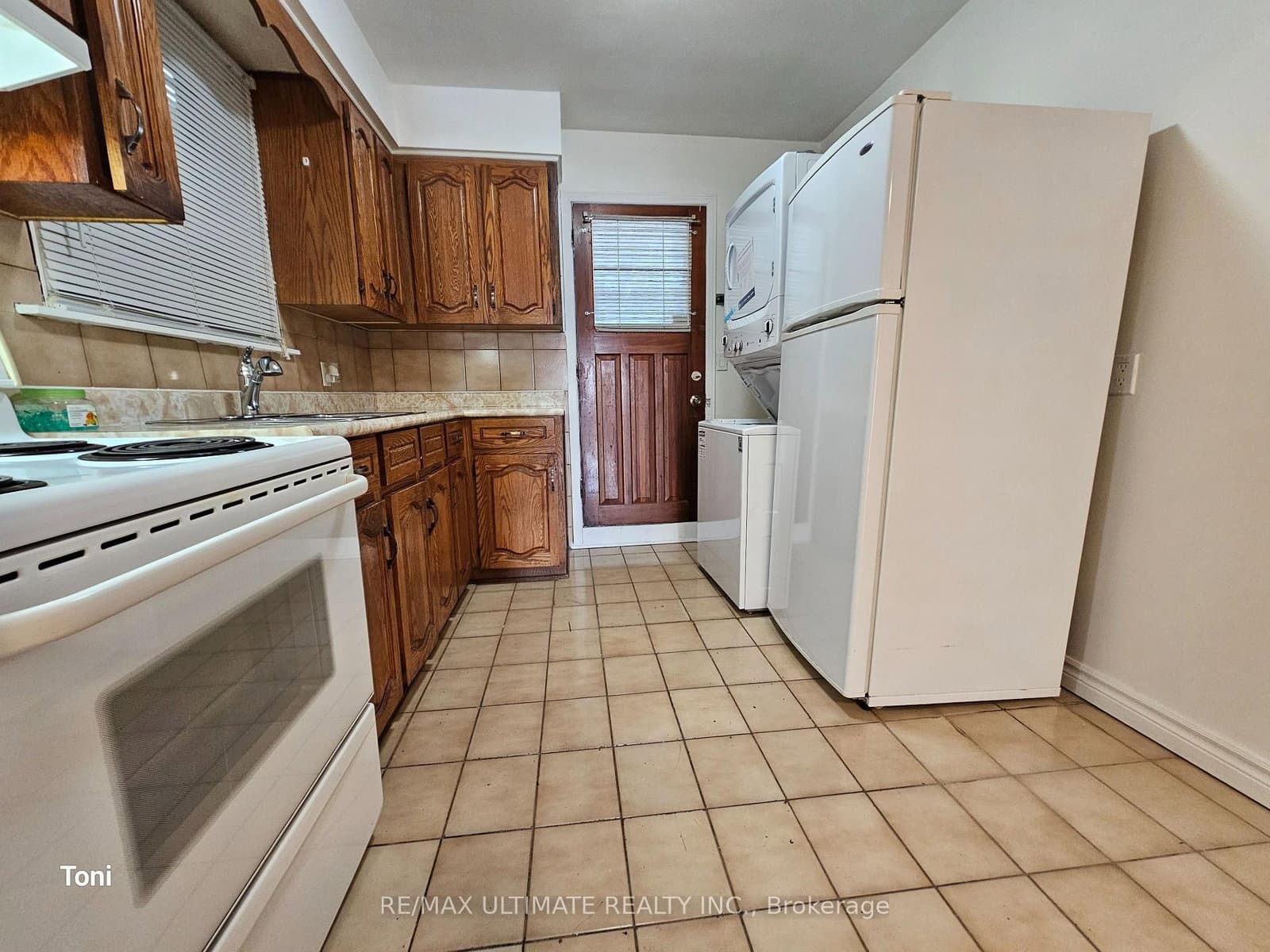 568 Rogers Avenue, Unit 2nd floor - Image 4