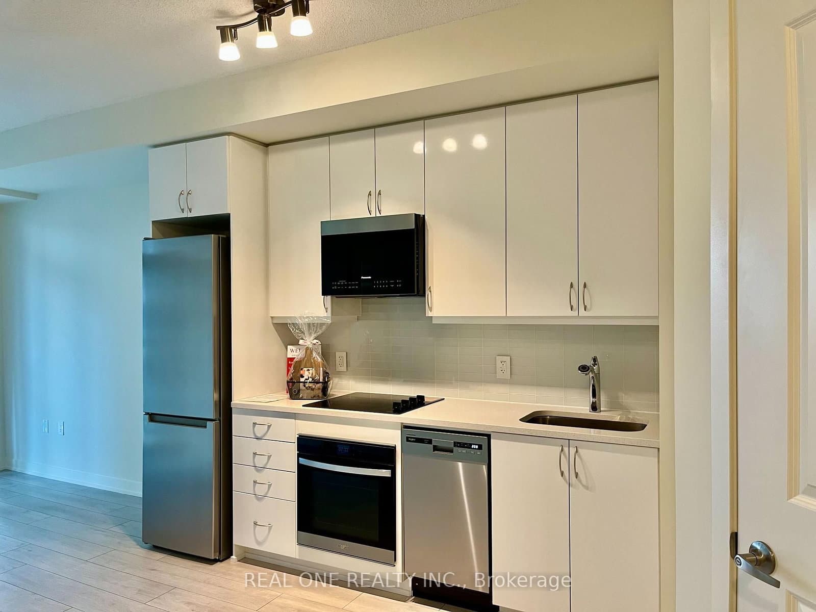 38 Annie Craig Drive, Unit 1706 - Image 4