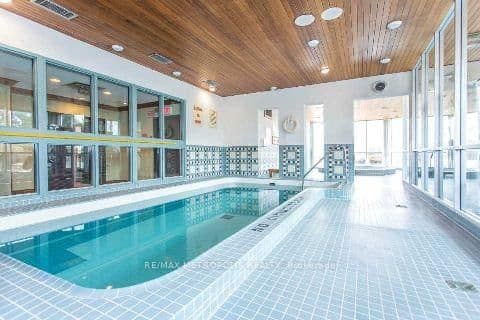 880 Dundas Street W, Unit Ph01 - Image 2