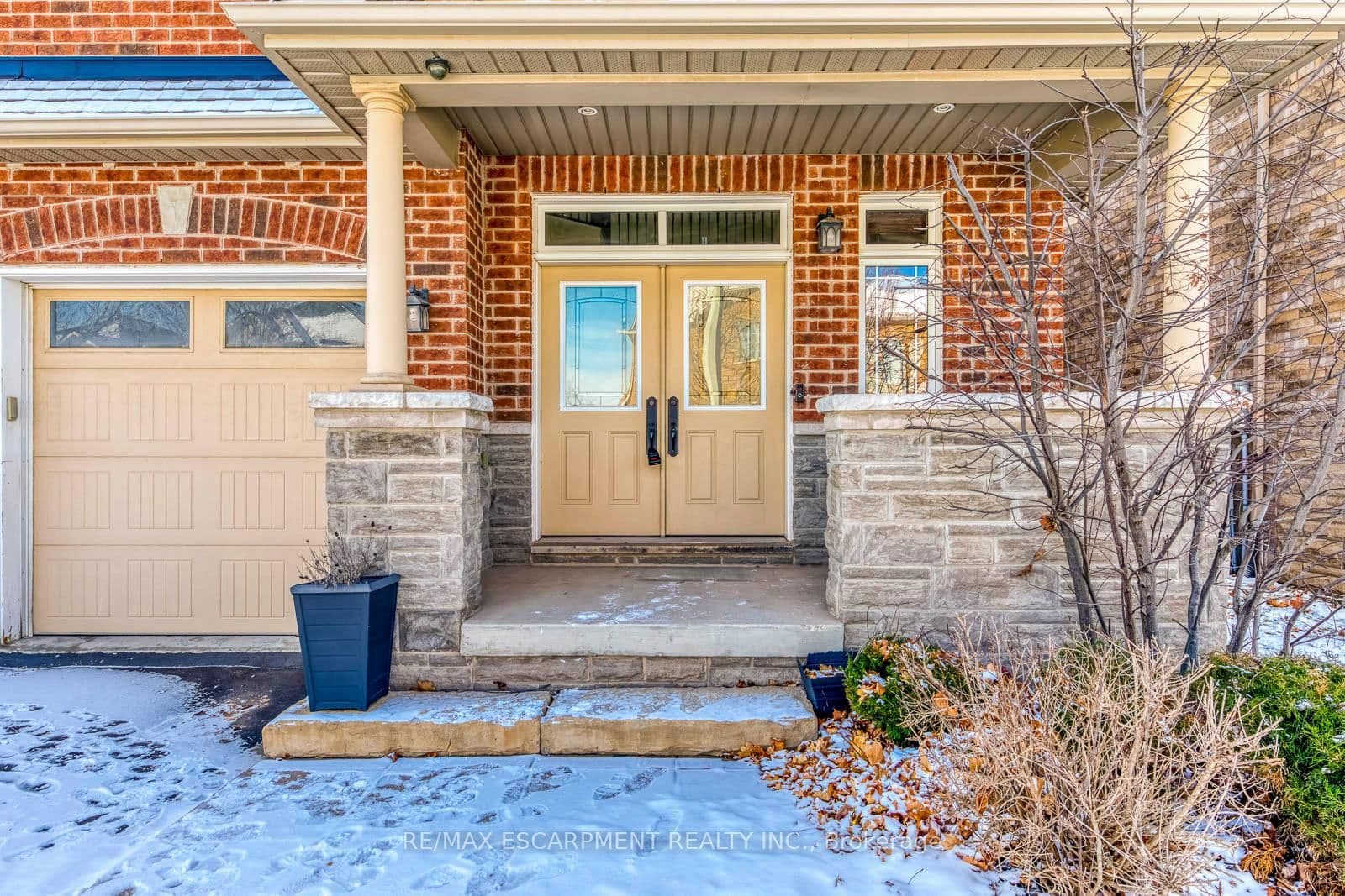 2492 Chaplin Road - Image 2