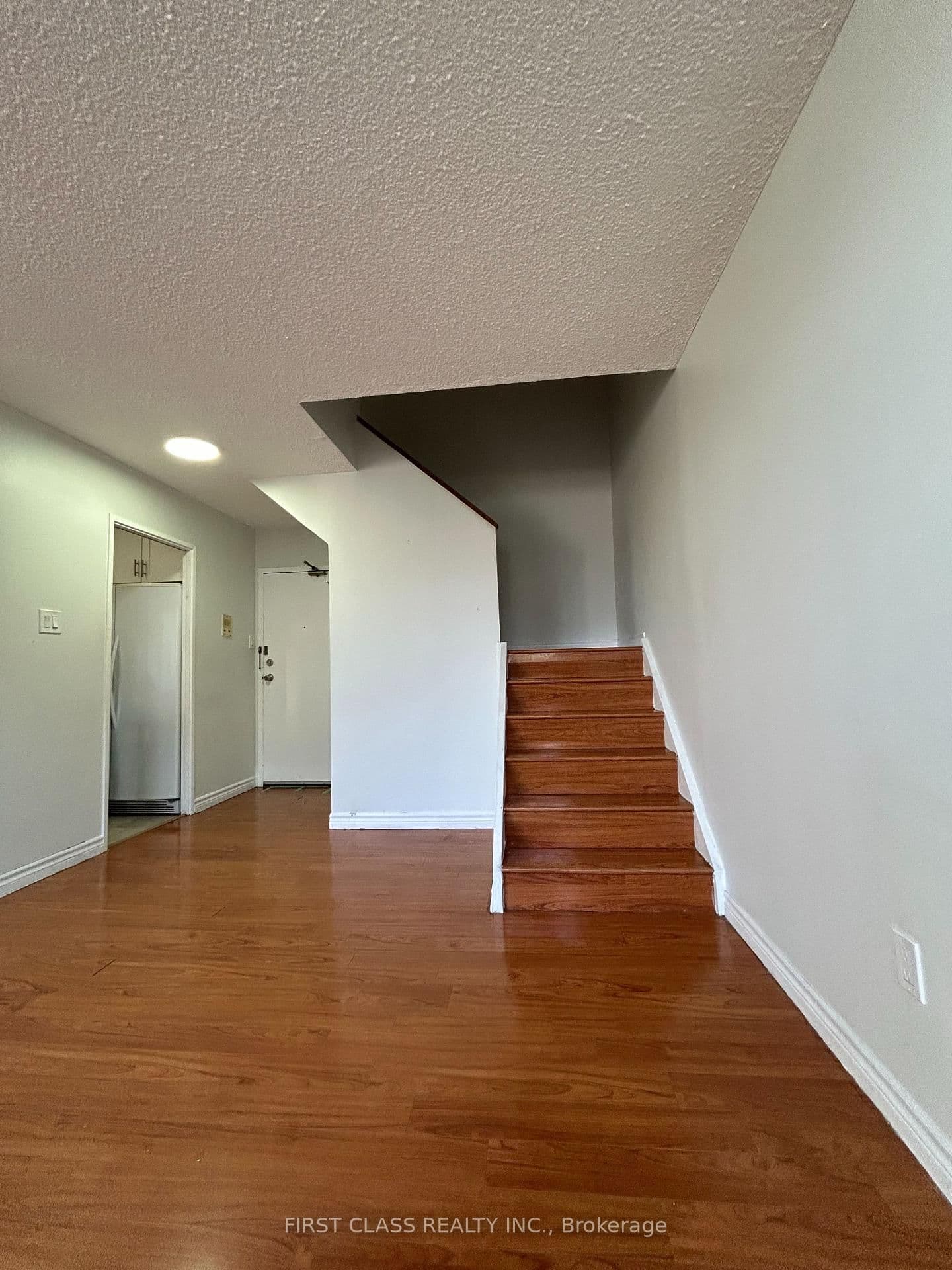 2121 Roche Court, Unit 106 - Image 6