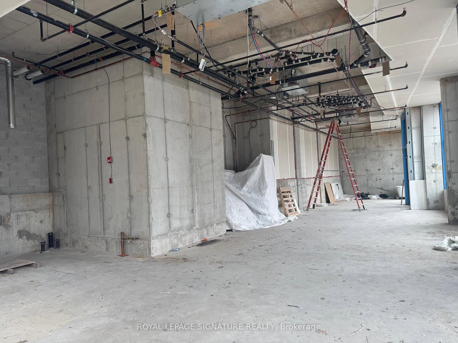 123 Maurice Drive, Unit 7 Level 1 (107) - Image 3