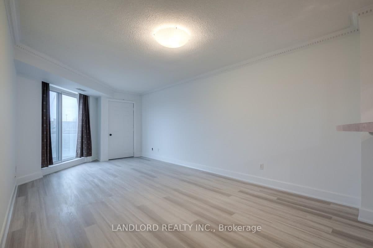 190 Manitoba Street, Unit 511 - Image 2