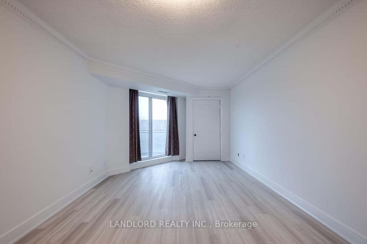 190 Manitoba Street, Unit 511 - Image 3