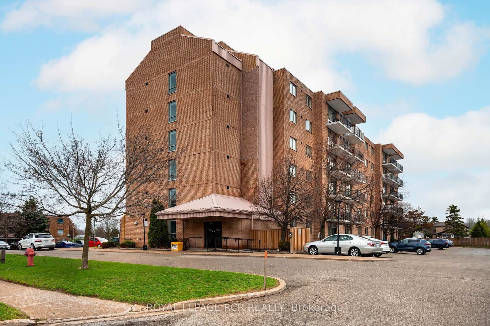 16 Fourth Street, Unit 32 - Image 2