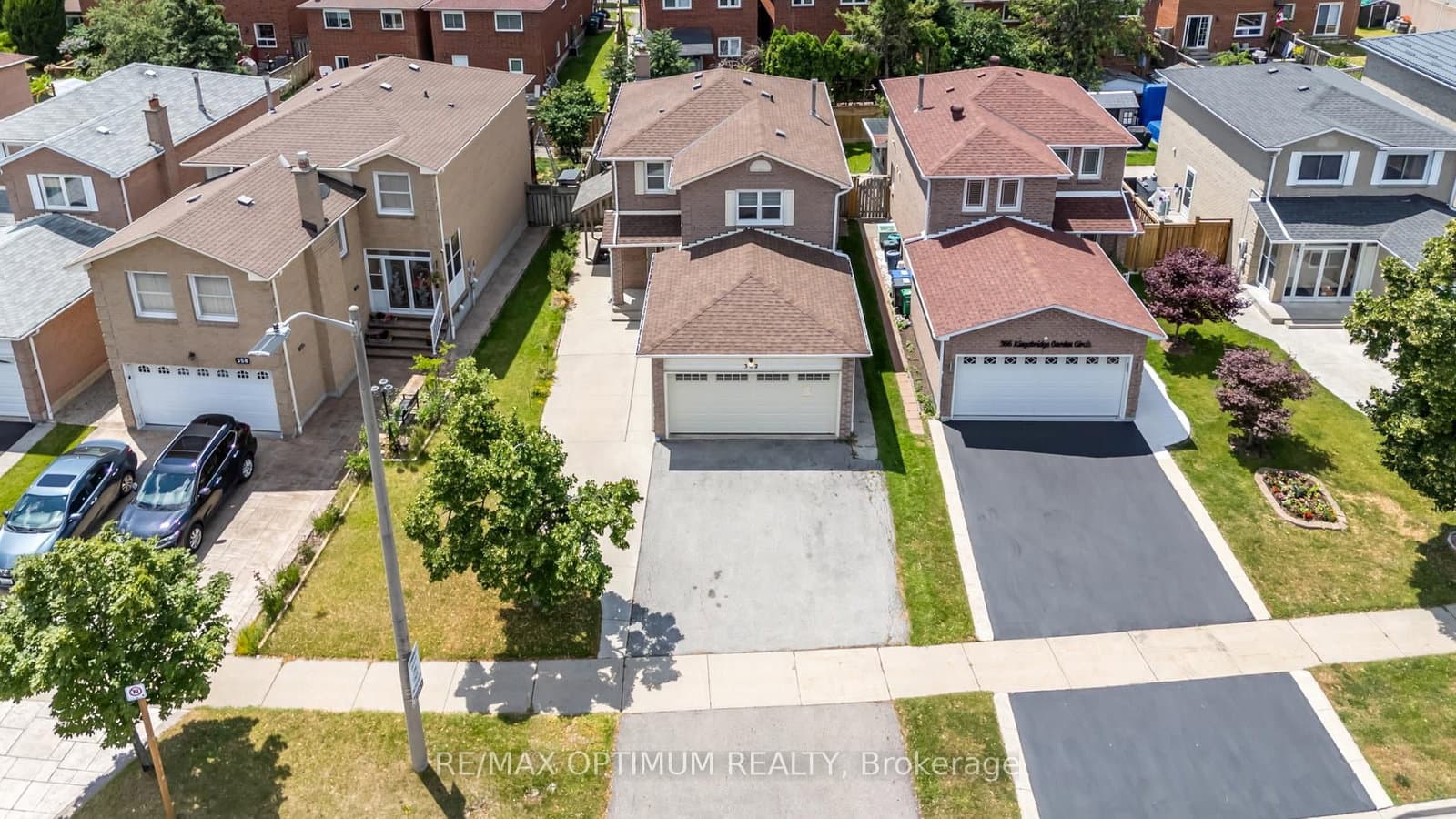 362 Kingsbridge Garden Circle - Image 2