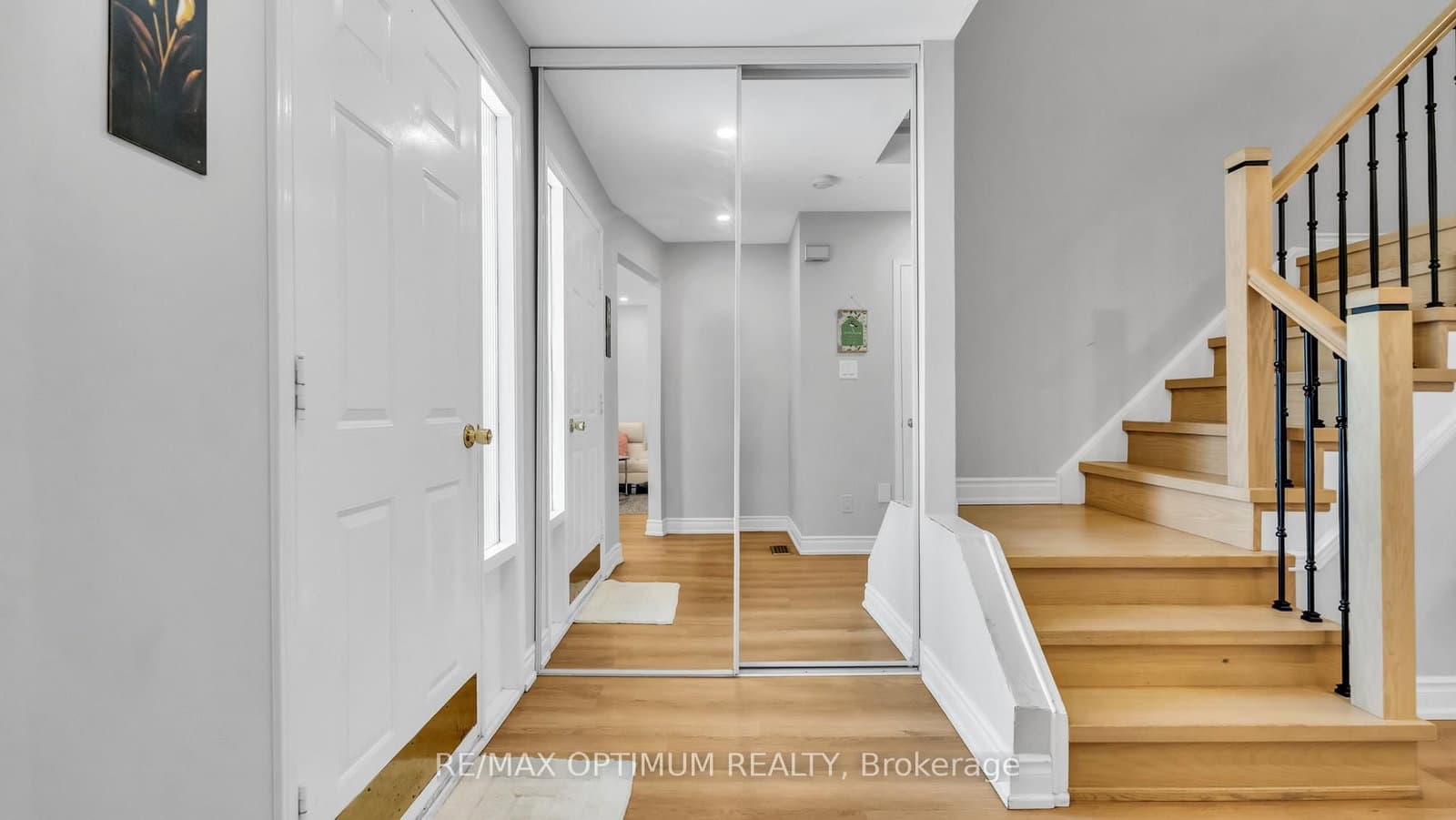 362 Kingsbridge Garden Circle - Image 4