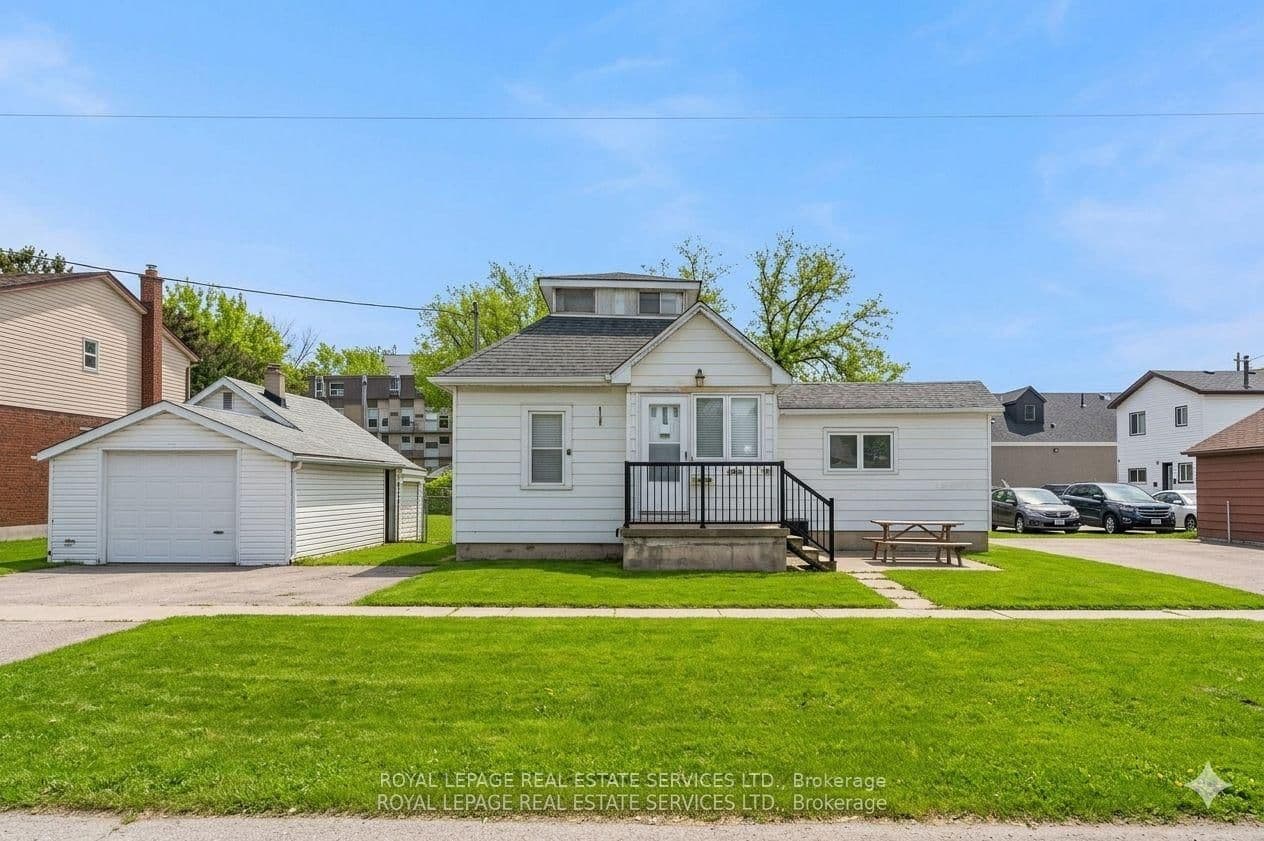 2386 Sovereign Street - Image 3