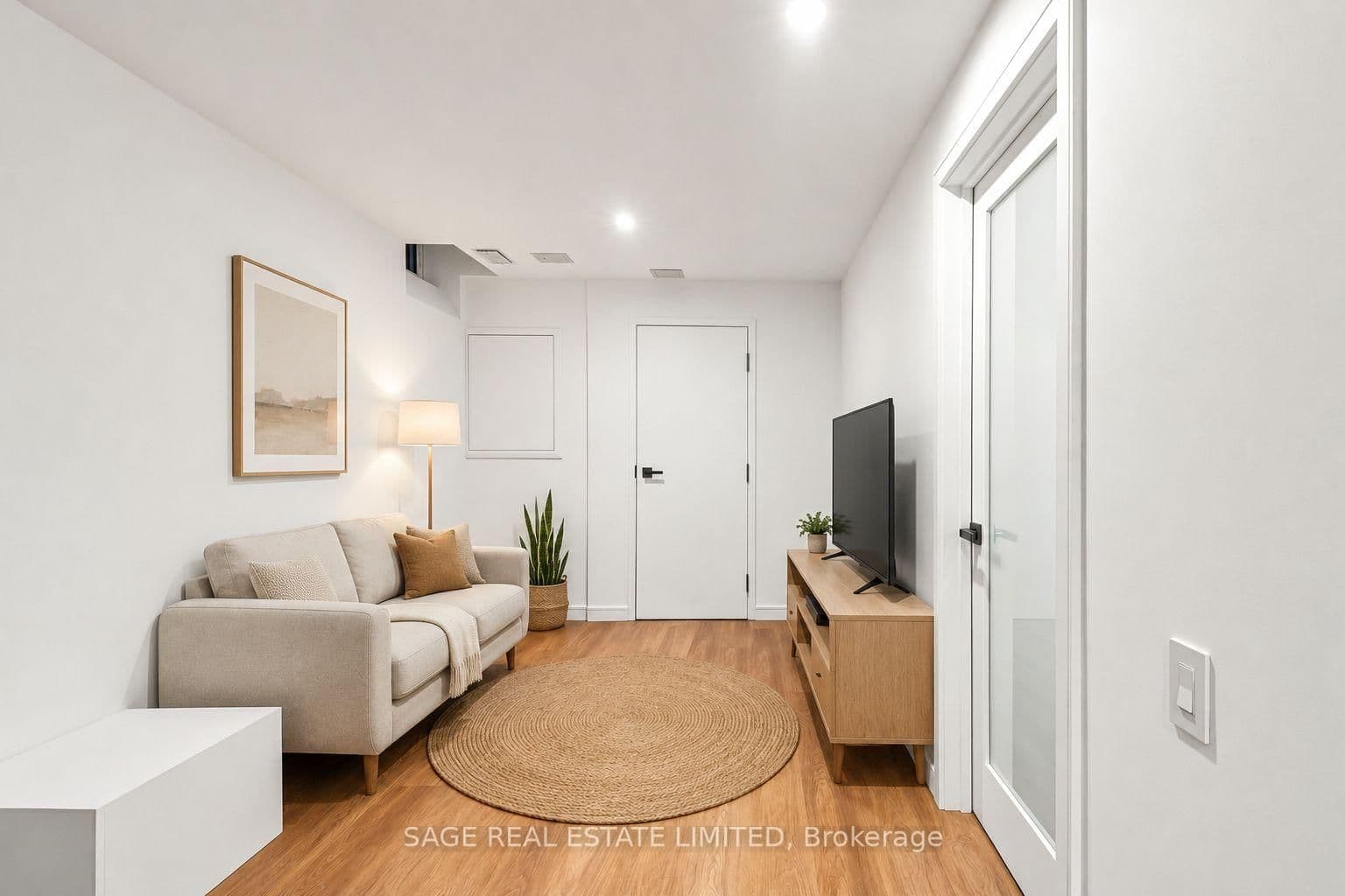 106 Boon Avenue, Unit Lower - Image 6