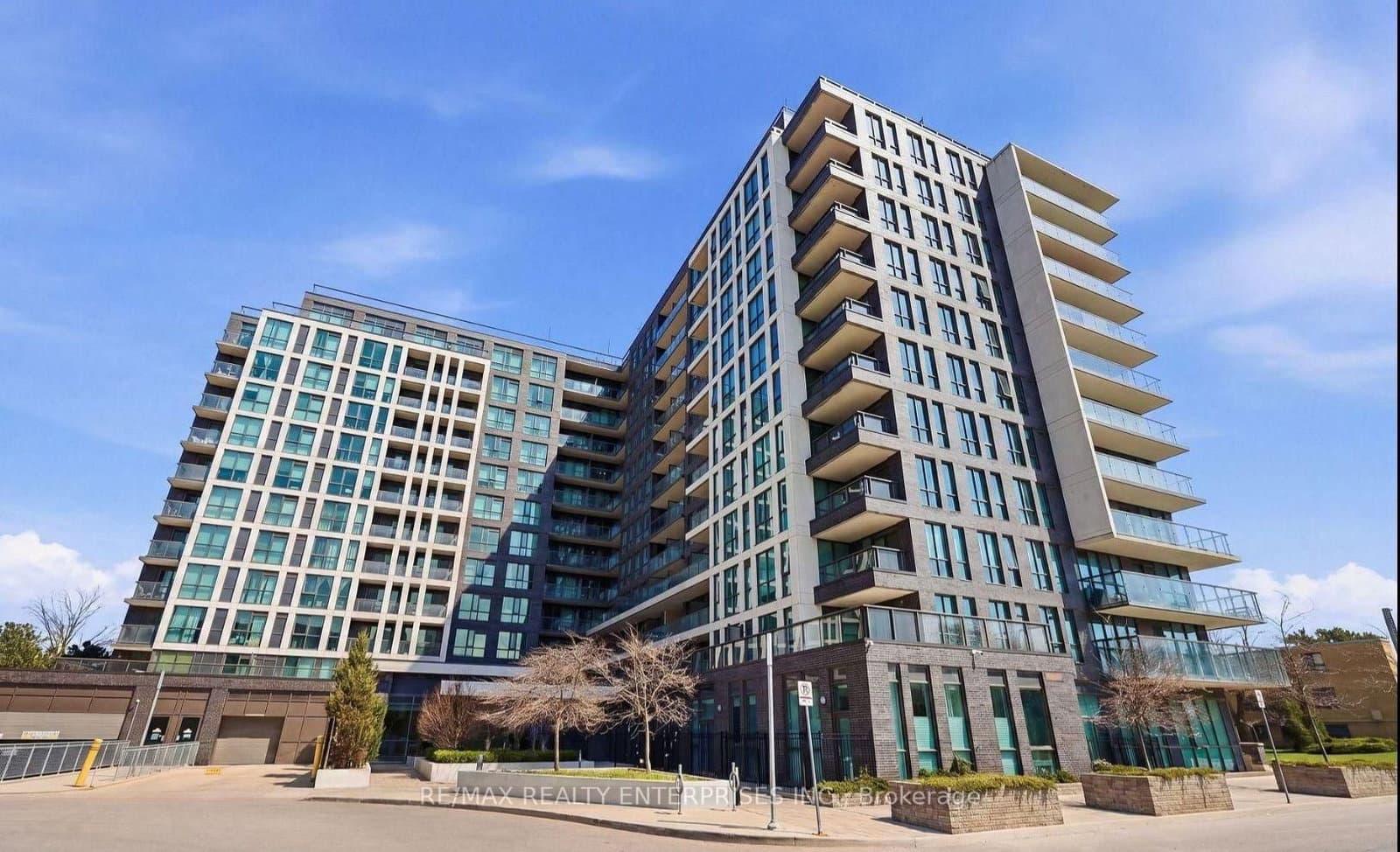 80 Esther Lorrie Drive, Unit 522 - Image 1