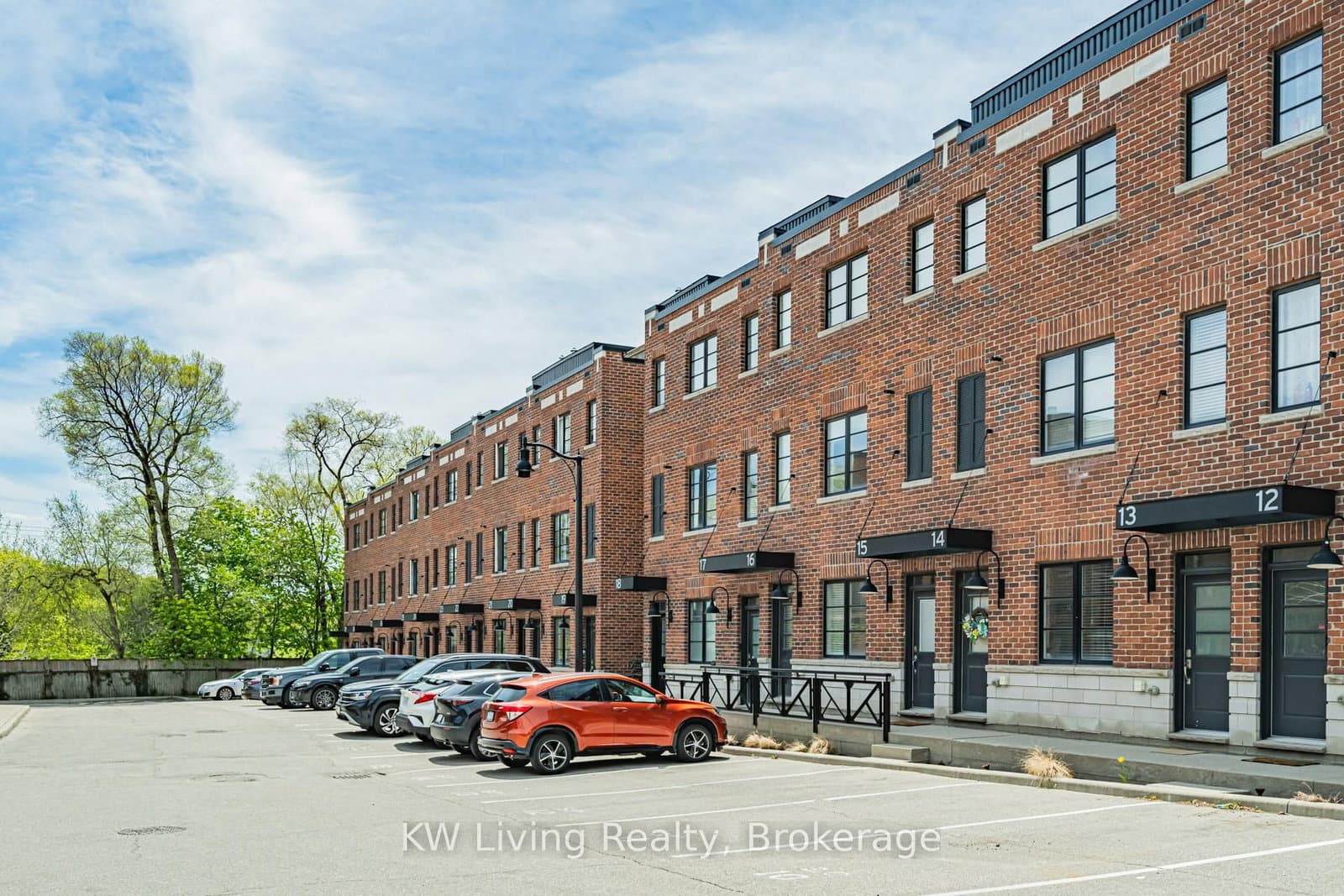 70 Plains Road W, Unit 18 - Image 3