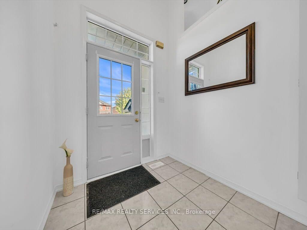 101 River Rock Crescent - Image 6