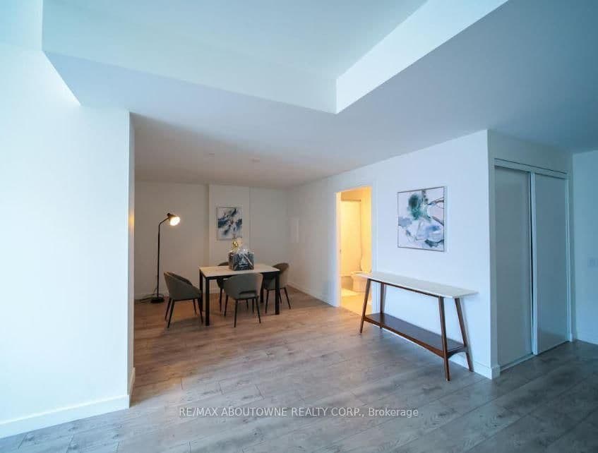 125 BRONTE Road, Unit A0412 - Image 4