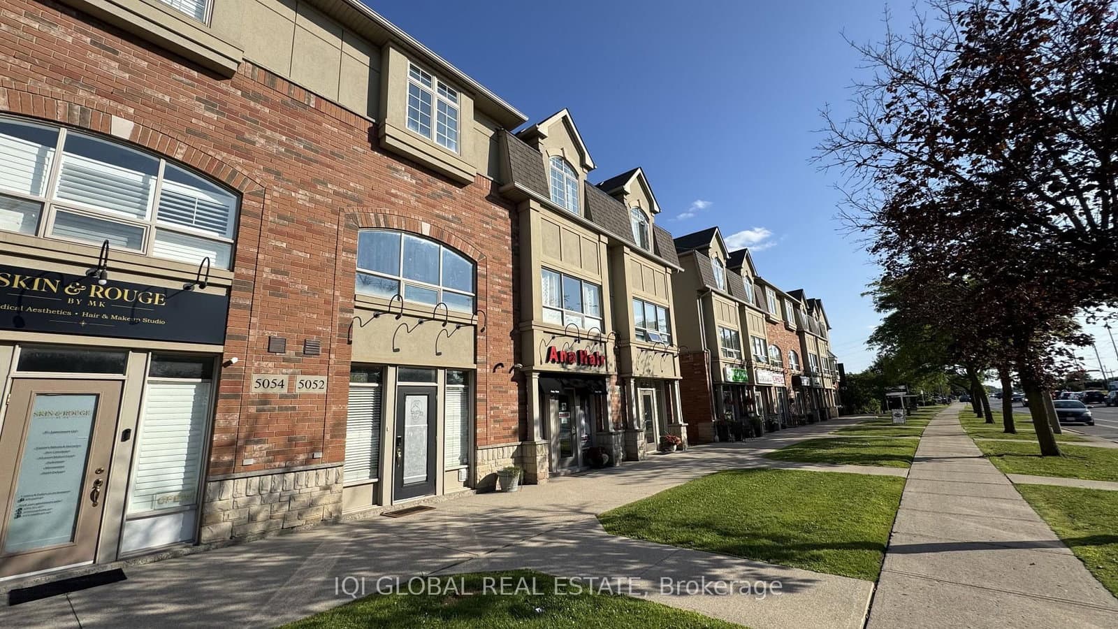 5052 Fairview Street - Image 3