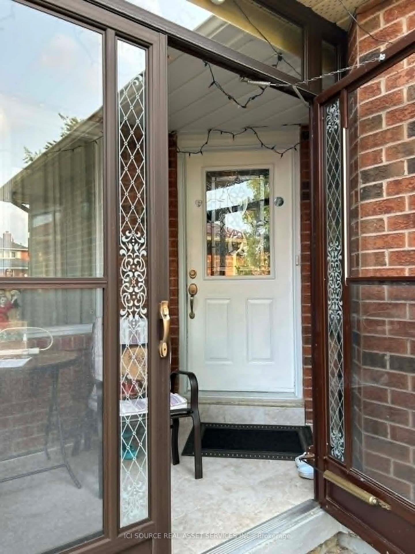 3546 Italia Crescent - Image 2