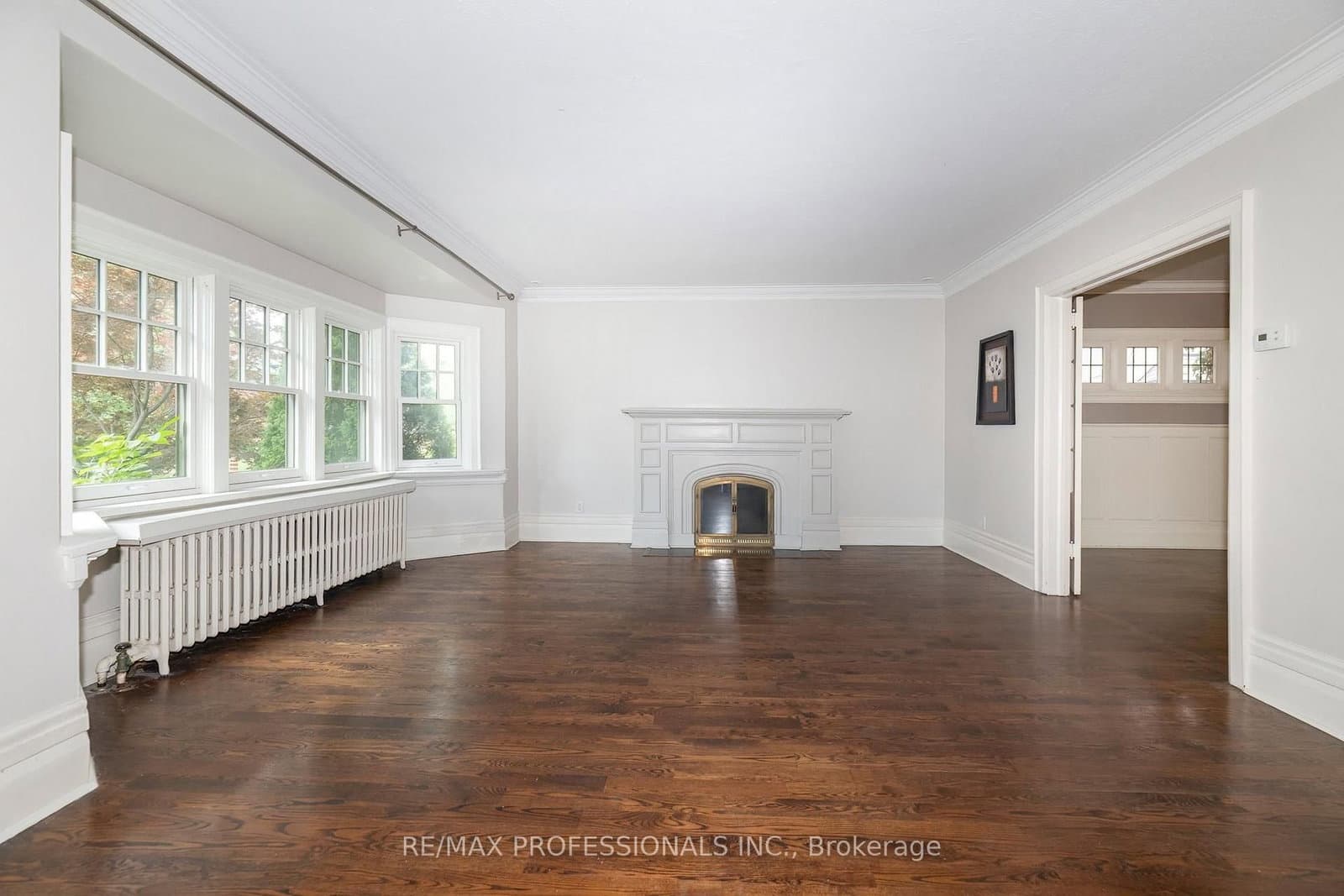 61 Grenview Boulevard N - Image 5