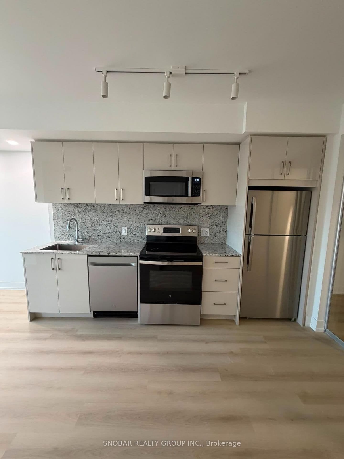 4000 Eglinton Avenue W, Unit 223 - Image 3